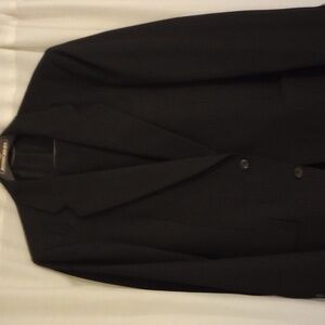 I am selling a Christian dior